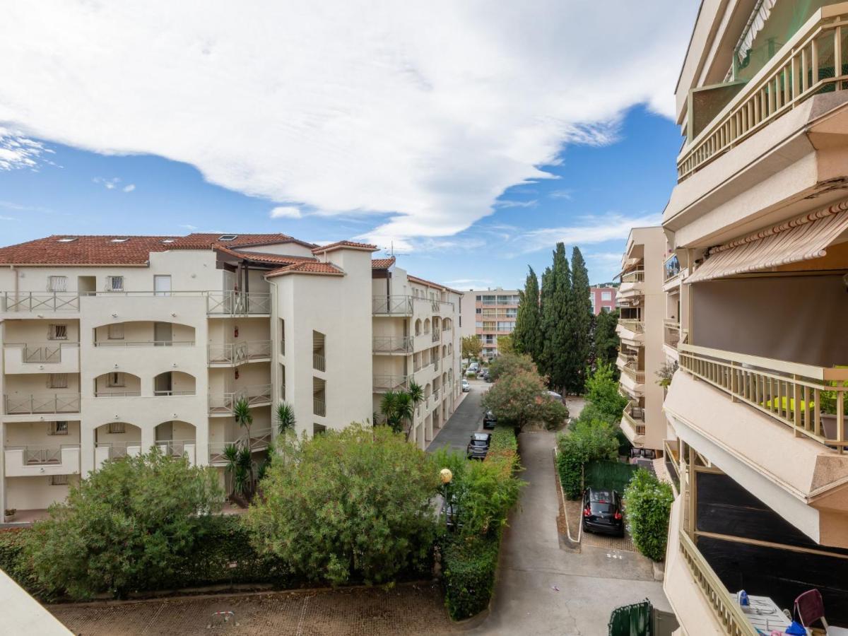 Apartment Les Platanes-4 By Interhome Sainte-Maxime Zewnętrze zdjęcie